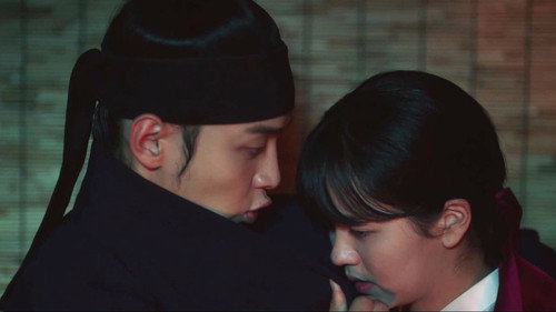 Yul-Mu Misleading Widows