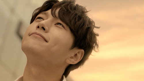 Yeon-seo Goes to the Party